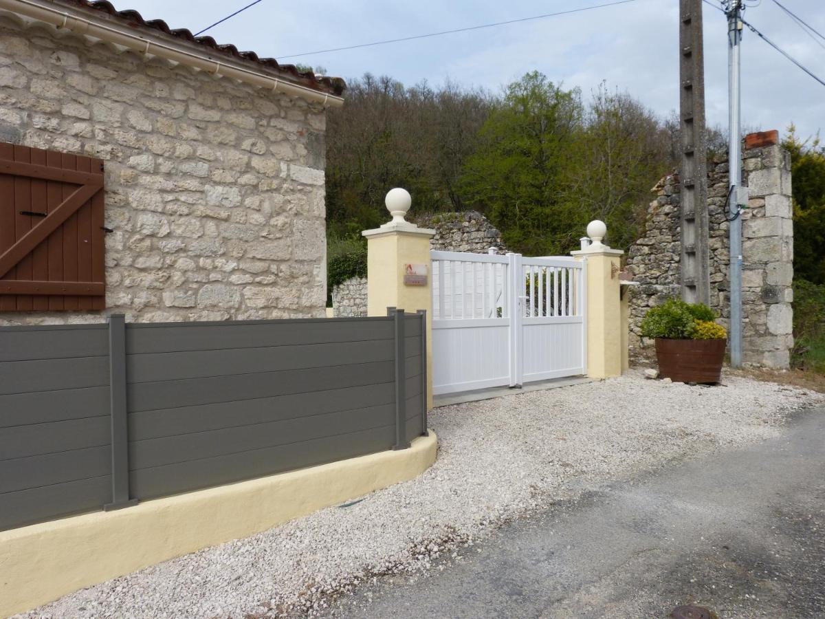 D'Est En Ouest Villa Montcuq Eksteriør billede